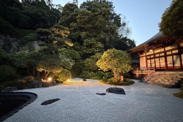鎌倉　ホテル　観光　報国寺　竹寺　夜　ナイトイベント　拝観