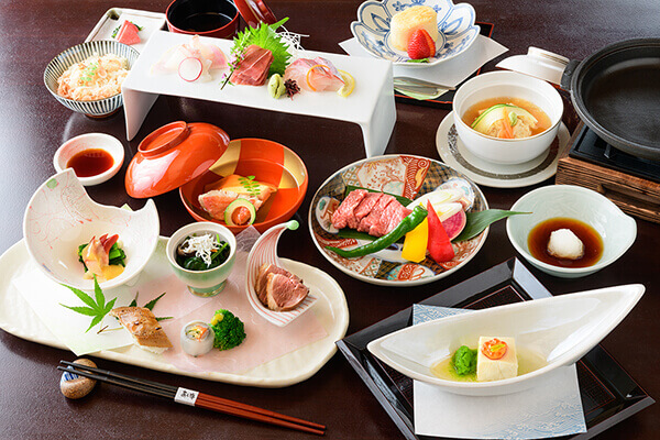 日本料理　会席　鎌倉　ホテル