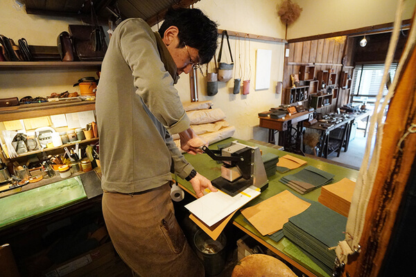 鎌倉　ホテル　TSU ZU KU　オリジナルグッズ　本革